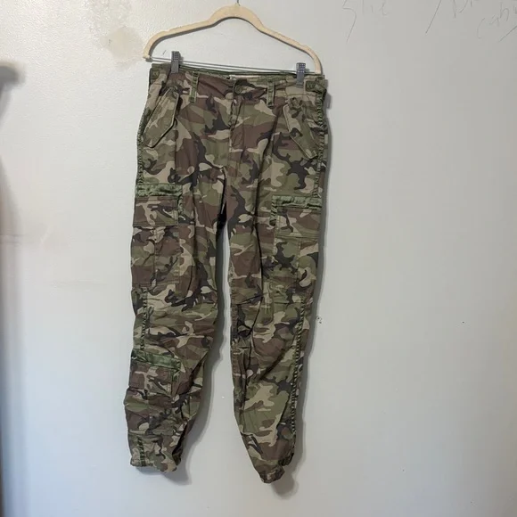 Abercrombie & Fitch Camo Cargo Jogger Pants Utility Military Small - Picture 2 of 5